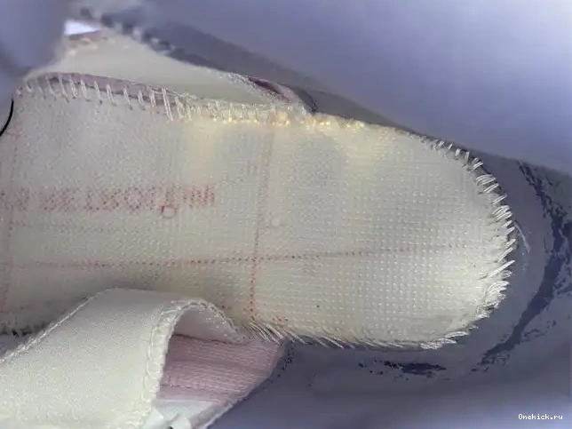 One Kick Jordan 5 Easter Air DV0562-600 0516